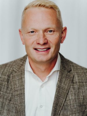 Porträt Dr. Paul Mathis